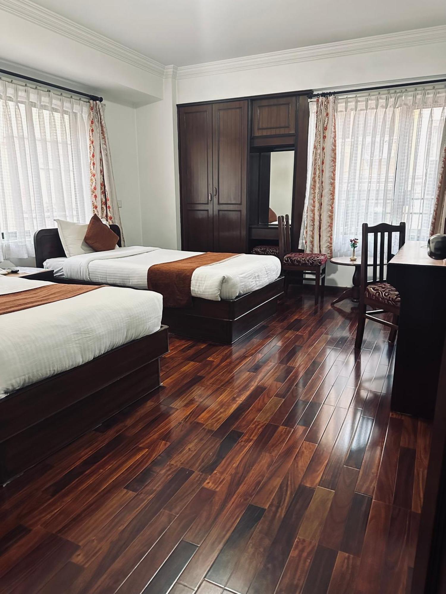 Fuji Hotel Катманду Екстер'єр фото