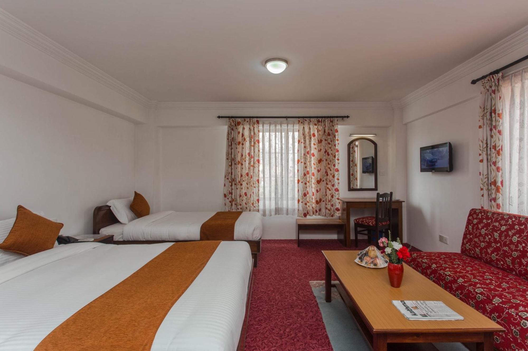 Fuji Hotel Катманду Екстер'єр фото