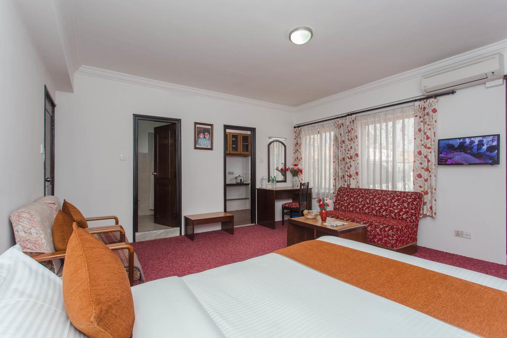 Fuji Hotel Катманду Екстер'єр фото